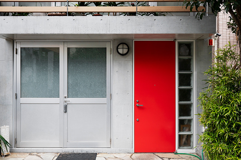 Screen Door Installation